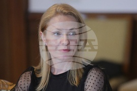 Парламент - Комисия по туризъм