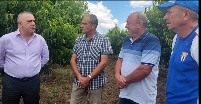 Община Сливен: Стефан Радев подкрепя исканията на земеделците за държавна компенсация на пропадналите площи