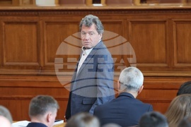 Парламент- заседание - Тошко Йорданов
