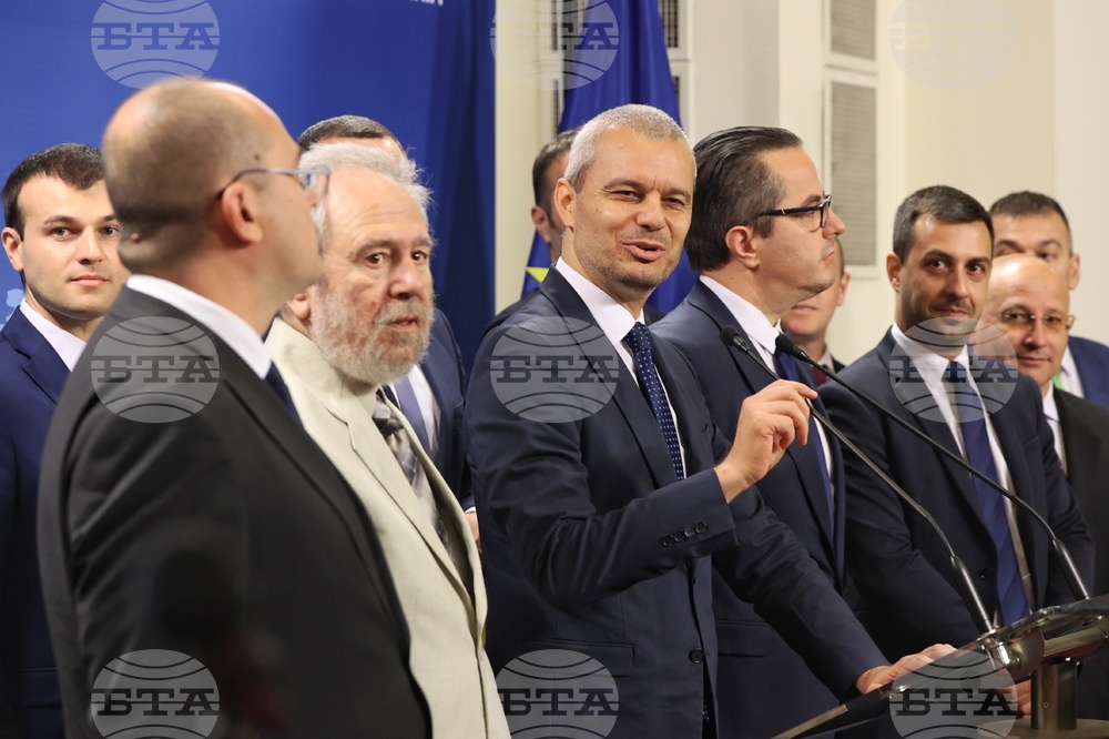 Парламент - Възраждане - пресконференция