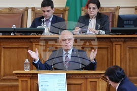 Парламент- заседание - Атанас Атанасов