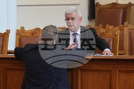 Парламентарен контрол - Кирил Вътев