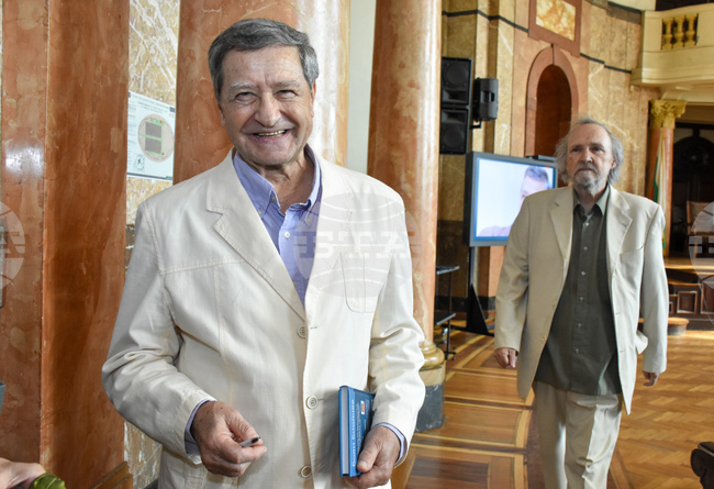 Книга „Енигмата на откривателството" - Боян Биолчев