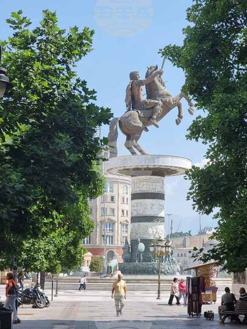 Двойното гражданство за политици в Северна Македония продължава да е сред водещите теми в страната