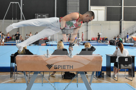 Държавно първенство по спортна гимнастика - Божидар Златанов
