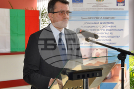 Акад. Чавдар Славов - лекар уролог