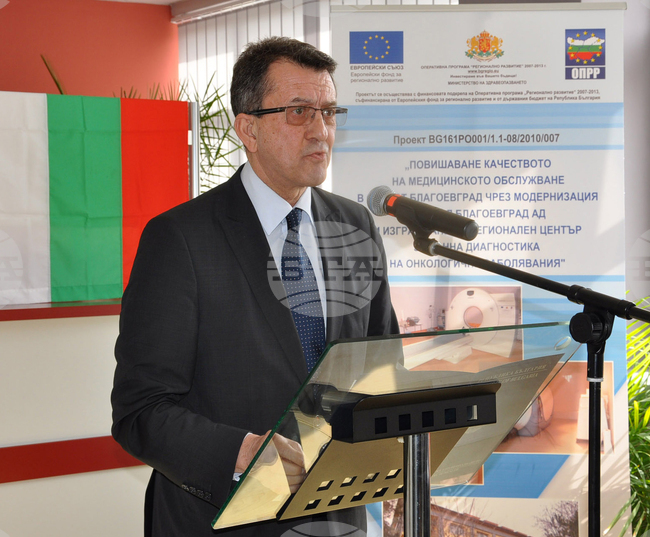 Акад. Чавдар Славов - лекар уролог