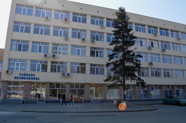 ДКЦ „Поликлиника“ в Казанлък беше домакин на учредяването на Национално сдружение на медицинските центрове в необластните градове