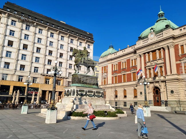 Сърбия отново отстъпва назад в световната класация за възприятие на корупцията 