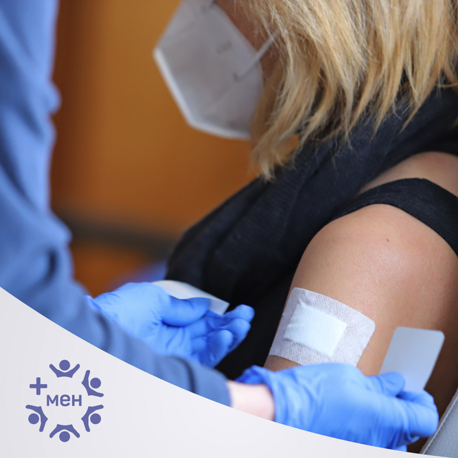 Остава възможността за ваксинация на трудноподвижни лица срещу COVID-19 от мобилни екипи на РЗИ, ЦСМП и лечебни заведения в страната