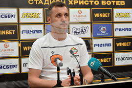 Пловдив - Футбол - Ботев (Пловдив) - Арис (Солун) - контролна среща