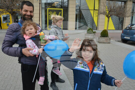 Хасково - сини балони - деца