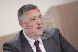 Теоретични изпити за кандидат-шофьори - нововъведения - представяне