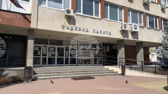 Районният съд в Казанлък наложи наказание лишаване от свобода на мъж за държане на цигари без акцизен бандерол в Павелбанско