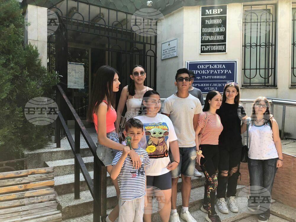 Ученици гостуваха в районните управления в Търговище, Попово и Омуртаг в Деня на отворени врати