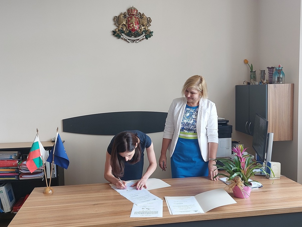 Окръжен съд – Кюстендил: Мина Павлова встъпи в длъжност като „младши съдия“ в Окръжен съд - Кюстендил