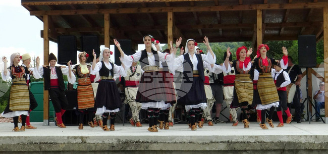 Сърбия - Босилеград - събор „Славче“