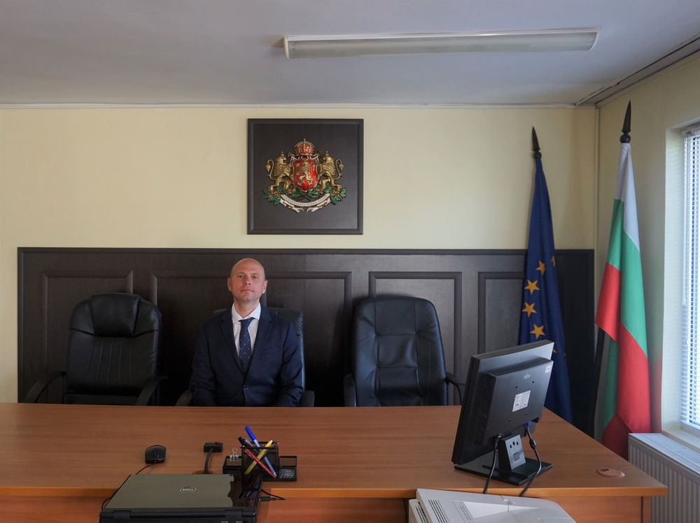 Окръжен съд – Кърджали: Встъпване в длъжност на младши съдия Боян Ешпеков