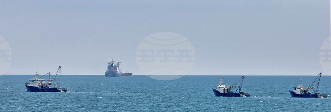 С нови катери ИАРА ще контролира риболова в Черно море