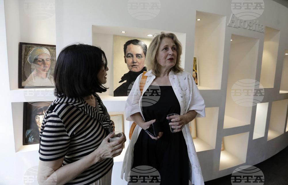 Барбара Хенкес - изложба