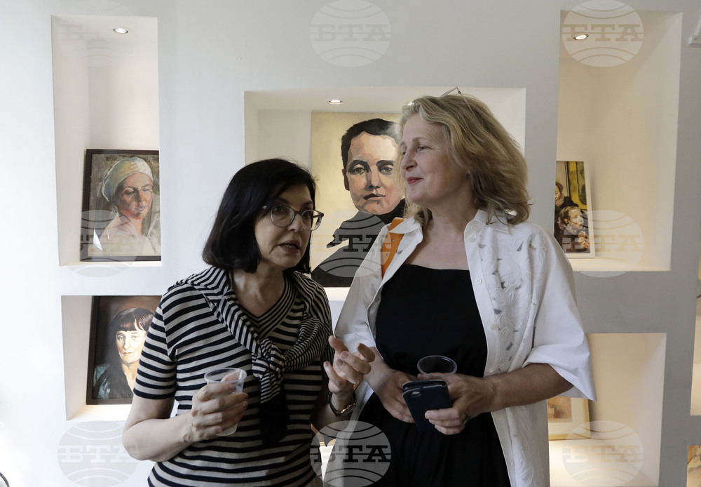 Барбара Хенкес - изложба