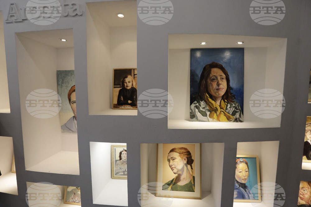 Барбара Хенкес - изложба