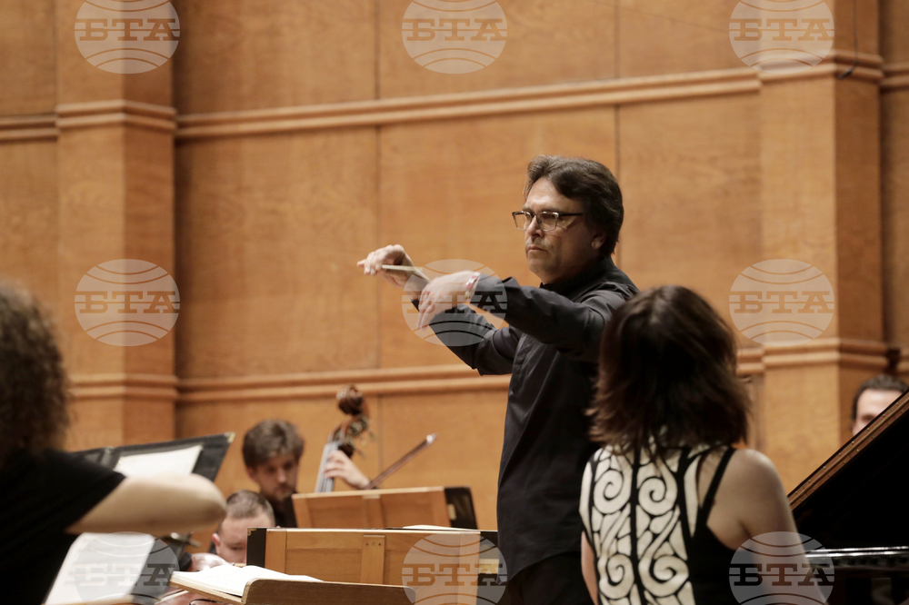 Нов симфоничен оркестър - концерт