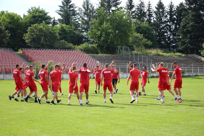 Банско стартира подготовката за новия сезон с осем нови футболисти