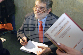 Емил Кало - икономист и философ