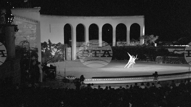 От фондация „Международен балетен конкурс - Варна“ се надяват събитието да бъде възстановено с оригиналния му регламент