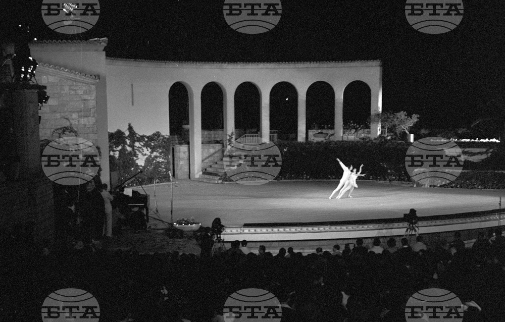 От фондация „Международен балетен конкурс - Варна“ се надяват събитието да бъде възстановено с оригиналния му регламент