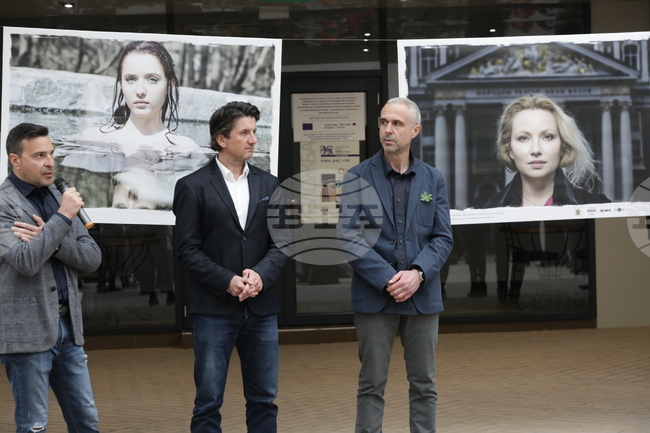  Фотоизложба "Портрет на София"