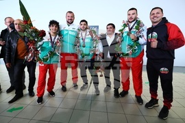 Борба - медалисти - посрещане