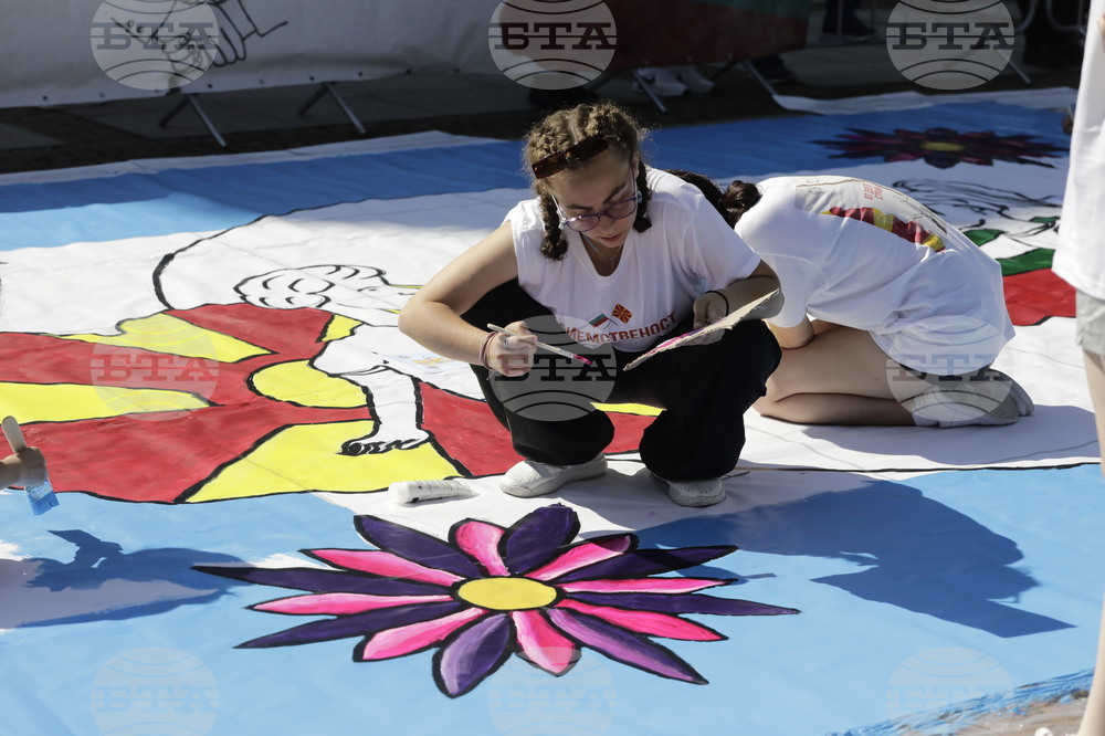 Народен театър "Иван Вазов" - художници от Република Северна Македония и България