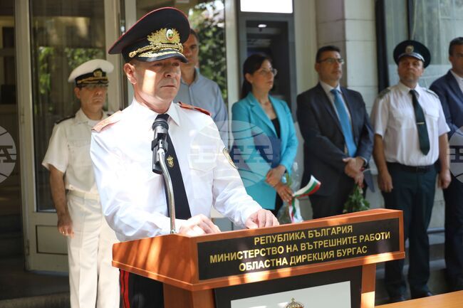 Бургас - МВР годишнина - честване и демонстрация