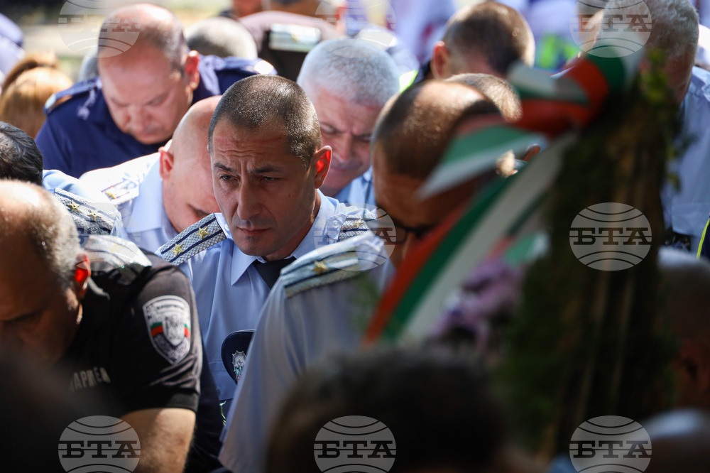 Бургас - МВР годишнина - честване и демонстрация