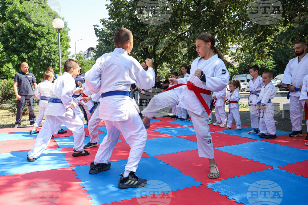 Бургас - МВР годишнина - честване и демонстрация