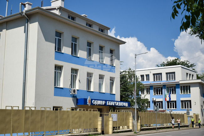 Екипи на Дирекция „Жандармерия“ активно се включват в проверките на пътя, съобщиха от полицията в Благоевград