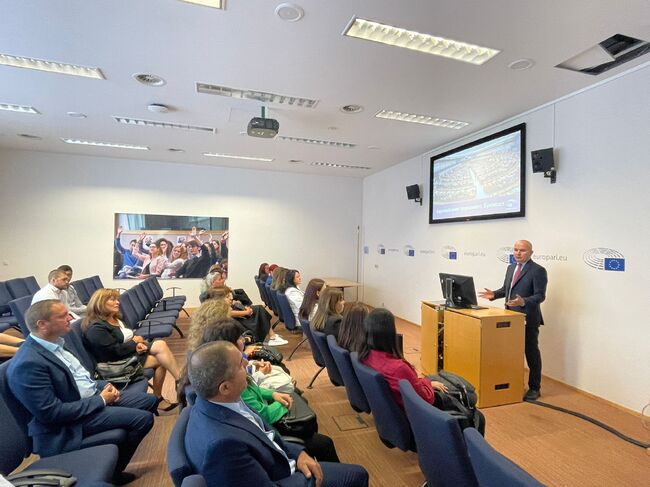 Илхан Кючюк: ЕС е пример за политика на консенсуса, от който можем да се поучим