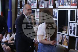 Румен Радев - деца - среща