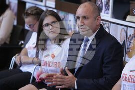 Румен Радев - деца - среща