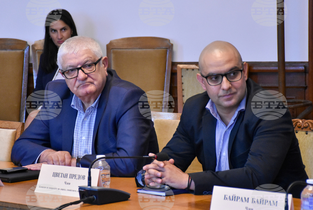 Парламент - Комисия по въпросите на децата, семейството, младежта и спорта