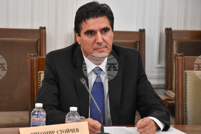  Парламент - Комисия по външна политика