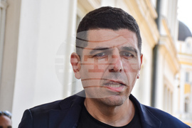 Лидерска среща - отлагане