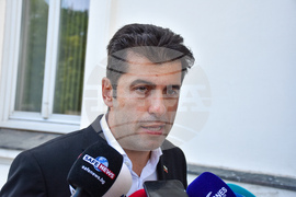 Лидерска среща - отлагане