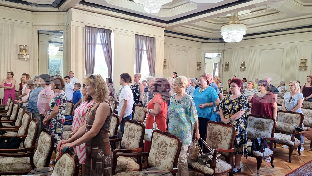 Добрич -  Хор на учителките - Женски камерен хор "LA DIVA" - концерт