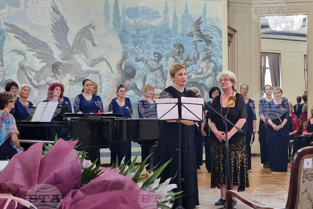 Добрич -  Хор на учителките - Женски камерен хор "LA DIVA" - концерт