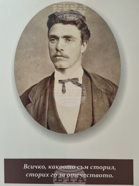 Русенско читалище обяви конкурс за ученически есета и рисунки на тема „Памет за Левски“