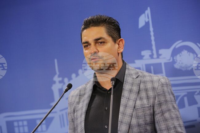 Парламент - Радостин Василев - изявление