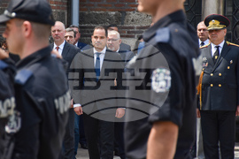 МВР - паметник - венци